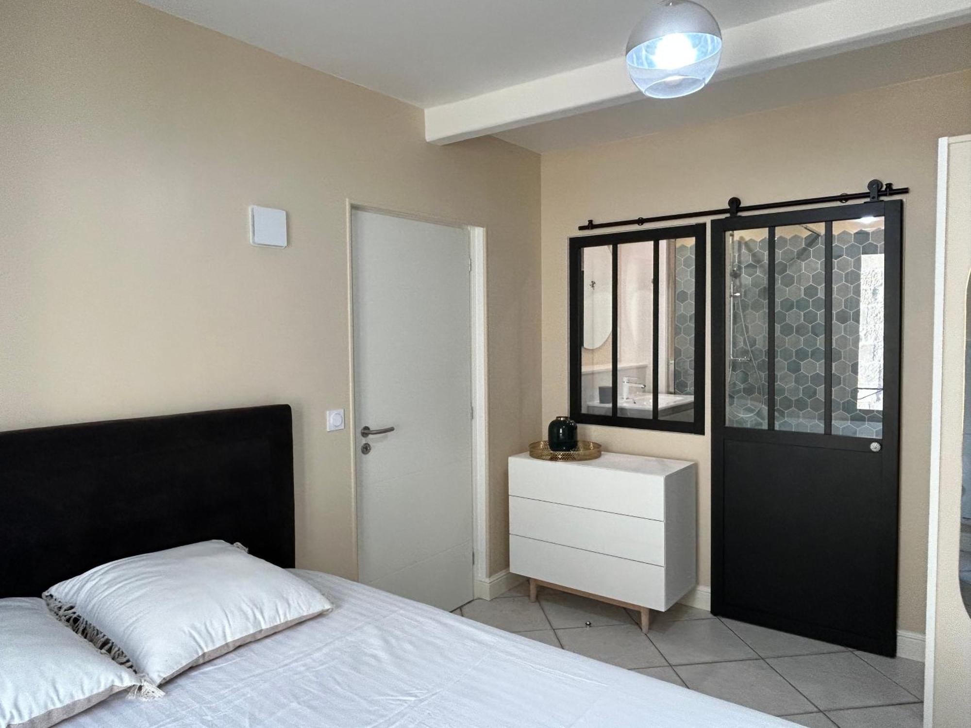 T2 Renove Proche Des Arenes Apartment Saintes Exterior foto